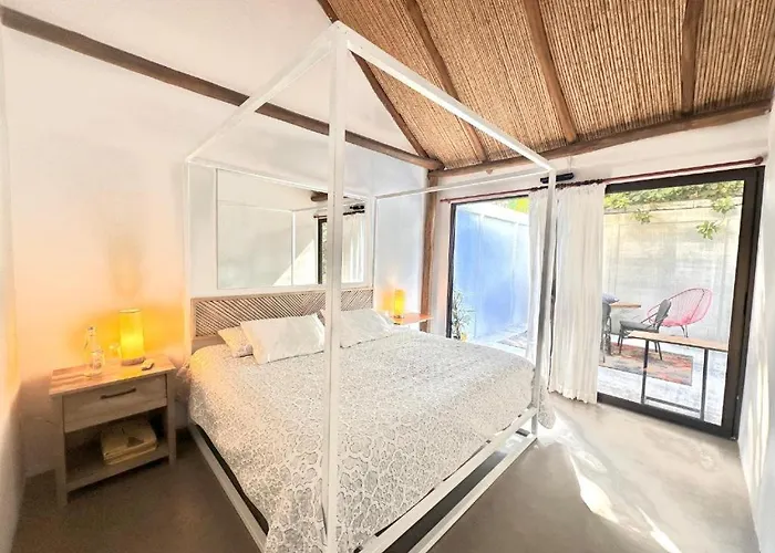 Hotel Curiol Boutique & Lounge