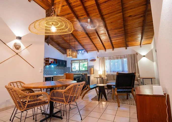 Curiol Boutique & Lounge 3*