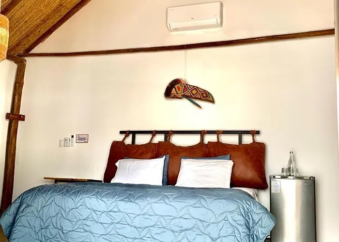 Curiol Boutique & Lounge Hotel 3*