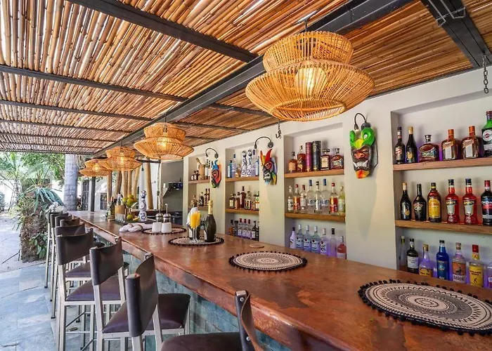 Hotel Curiol Boutique & Lounge 3*